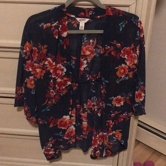 Shirt - Picture 1 of 3